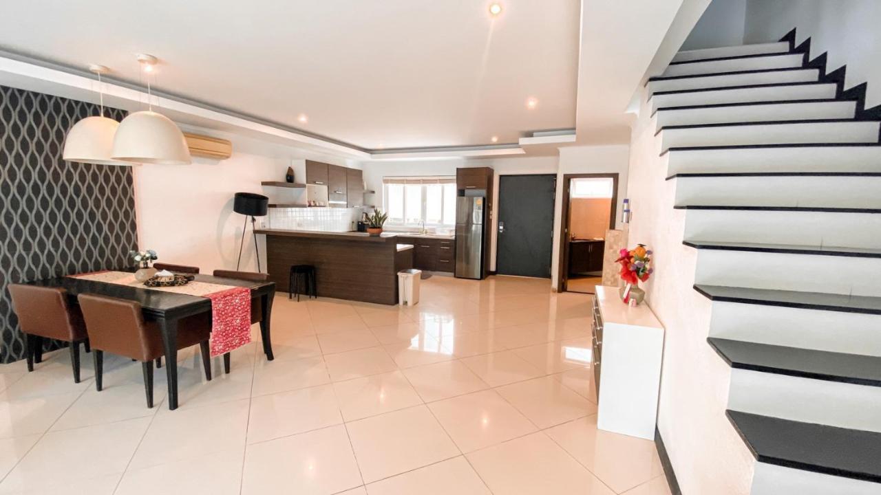 Hidden Palm Pool Villas Pattaya Εξωτερικό φωτογραφία