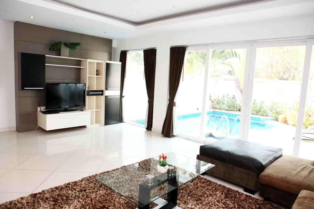 Hidden Palm Pool Villas Pattaya Εξωτερικό φωτογραφία