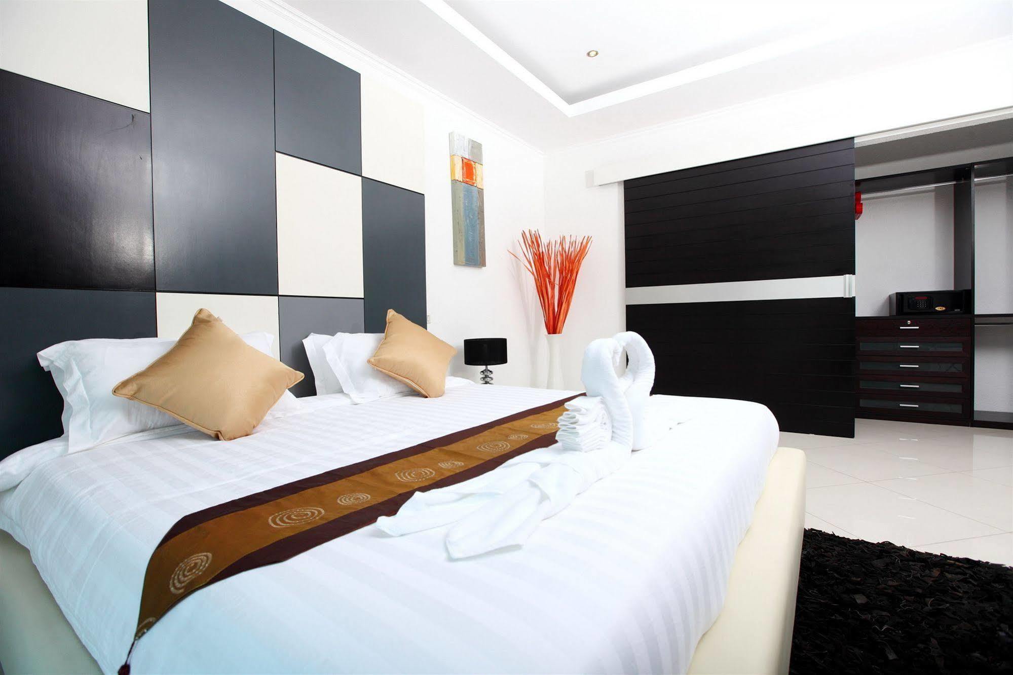 Hidden Palm Pool Villas Pattaya Εξωτερικό φωτογραφία